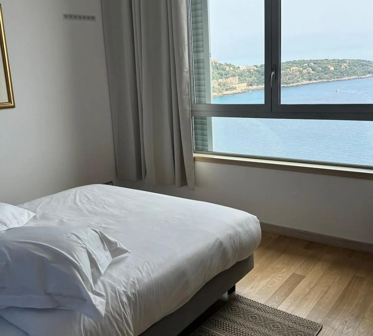 Porte De Monaco, Duplex Avec Terrasse Et Parking Roquebrune-Cap-Martin 0*,